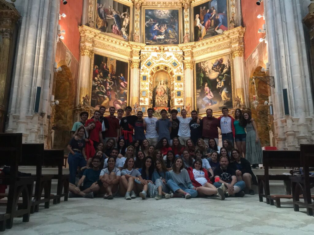 capilla del colegio nuestra senora del buen consejo agustinos madrid