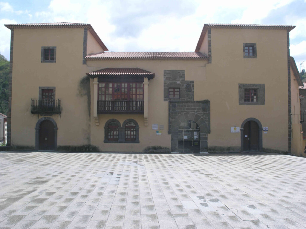 convento de la encarnacion dominicas cangas del narcea asturias