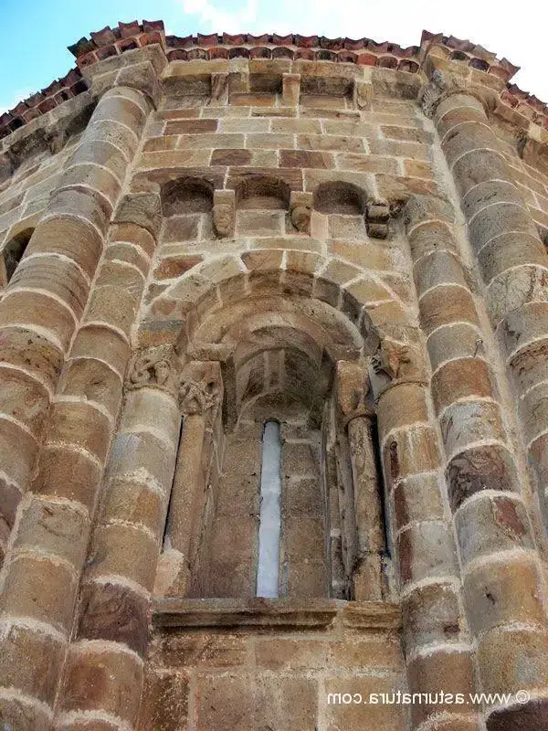 ermita de san jorge de manzaneda manzaneda asturias