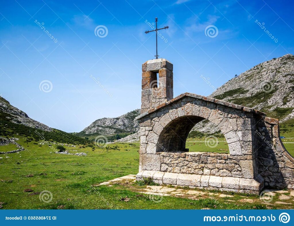 ermita del buen pastor cangas de onis asturias