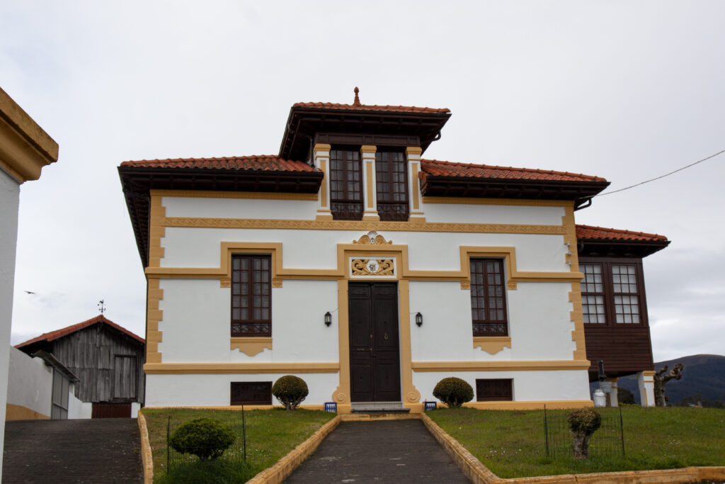 parroquia de arango arango asturias