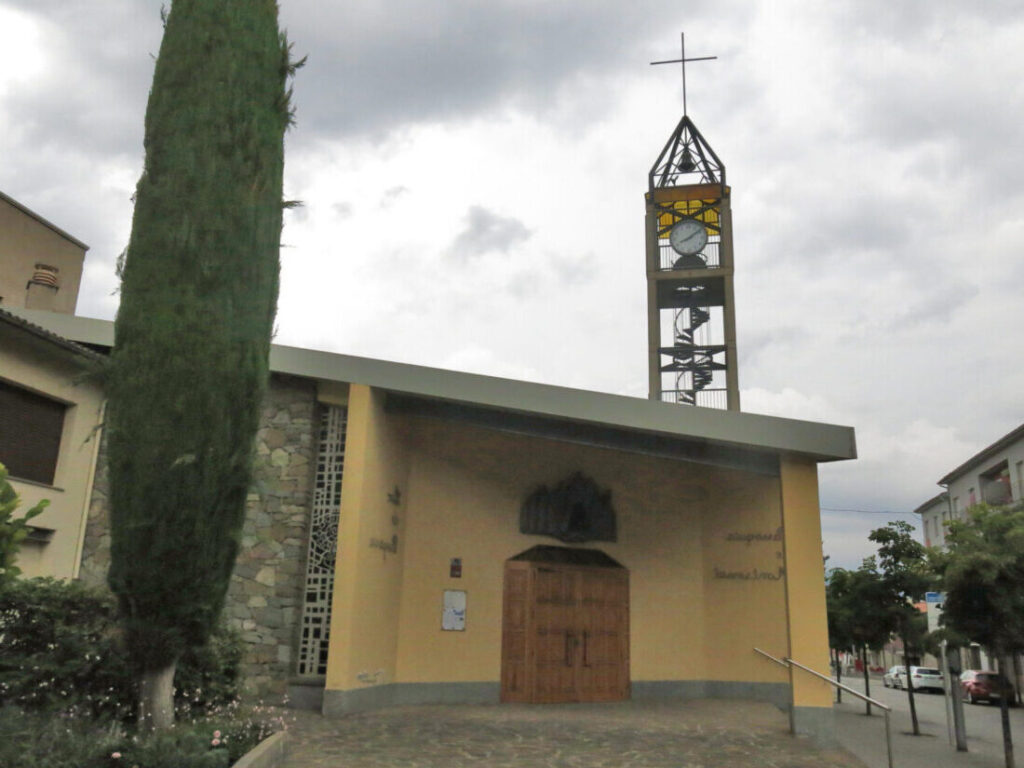 parroquia de la mare de deu de montserrat sant boi de llobregat barcelona