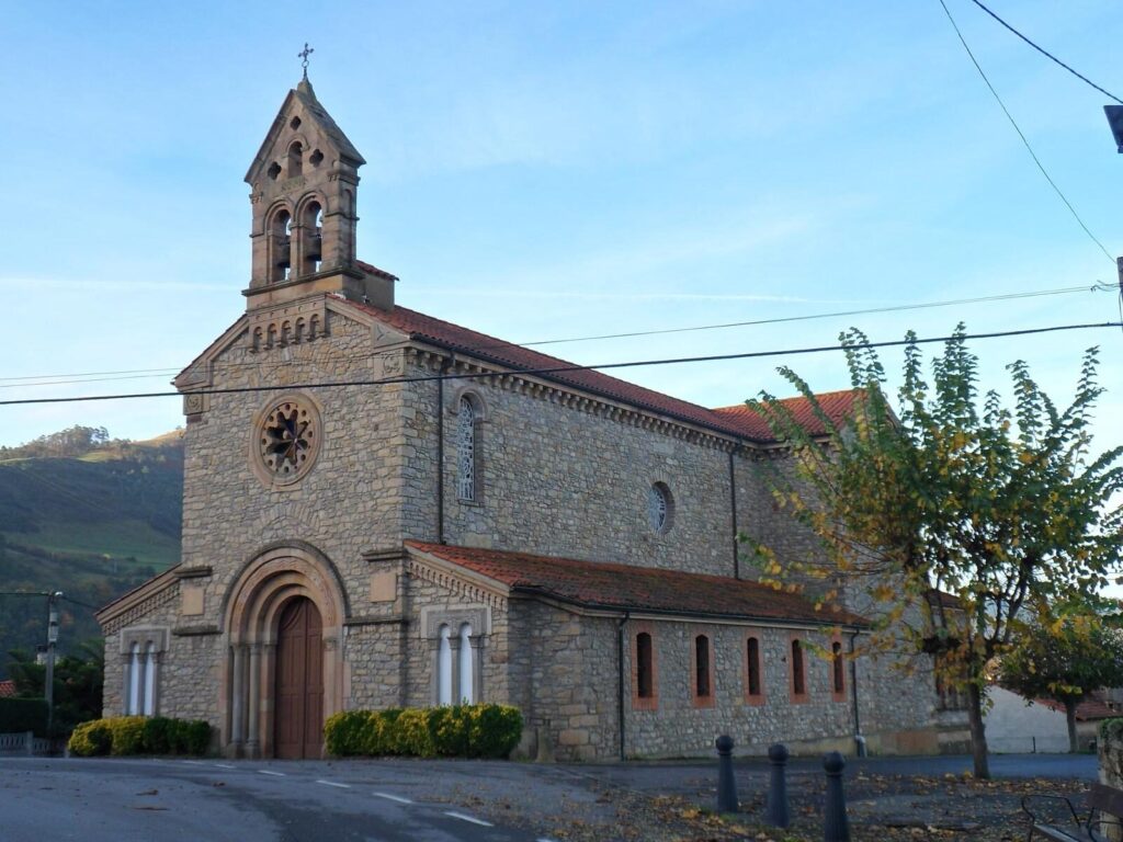 parroquia de la sagrada familia contrueces gijon asturias