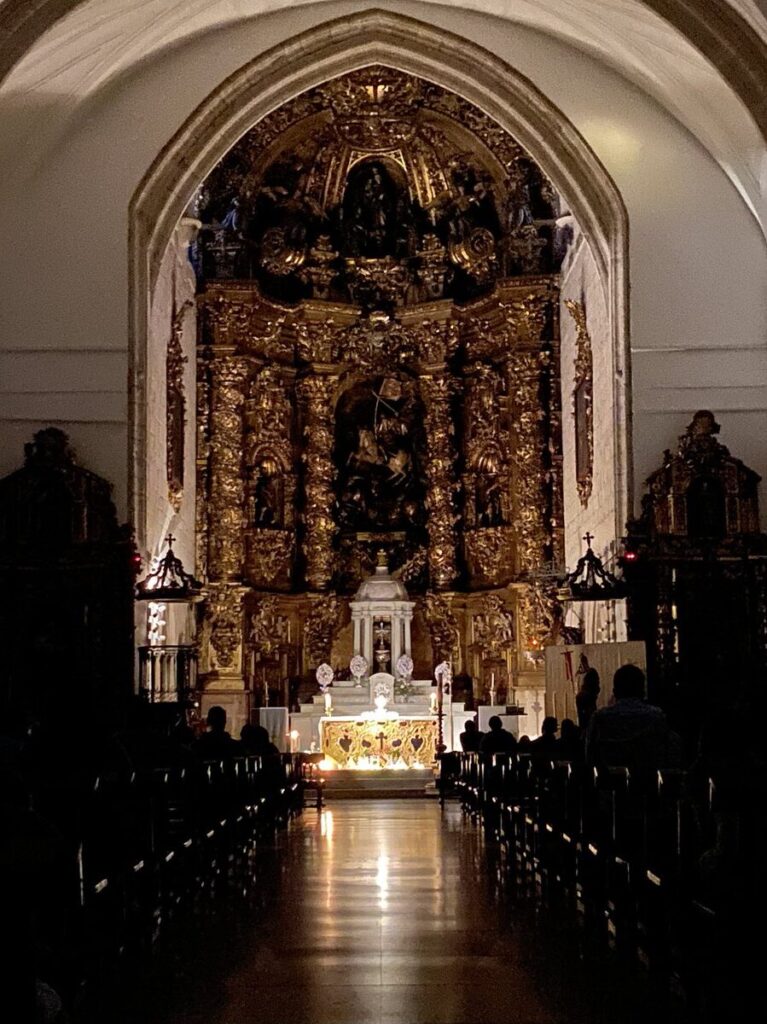parroquia de san miguel arcangel pozal de gallinas valladolid