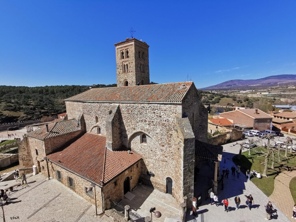 parroquia de santa maria del castillo buitrago de lozoya madrid