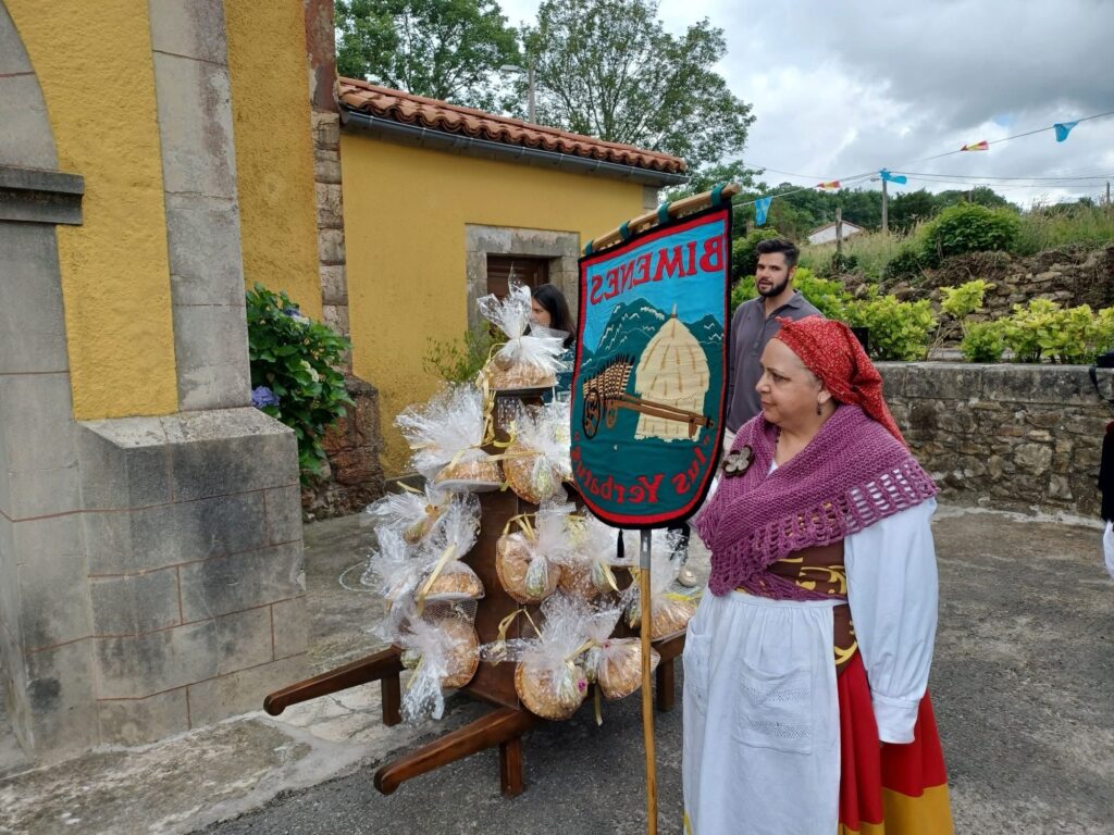 parroquia de santa maria lieres asturias